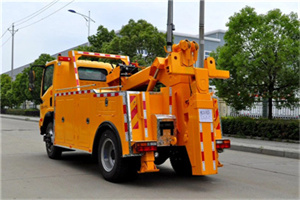 开阳高速路拖车费